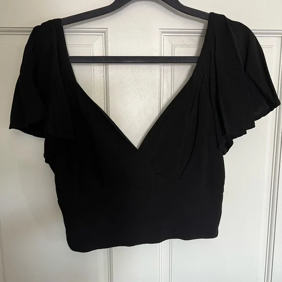 Vixen Babydoll Crop Top in Black - Picture 2 of 5